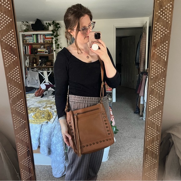 🌿SOLD🌿 Lucky Brand Vintage Brown Leather Studded Crossbody Purse - Picture 11 of 13